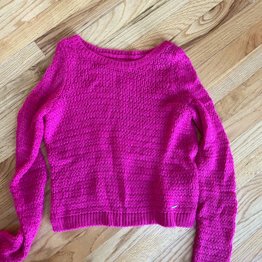 Abercrombie and Fitch Pink Sweater - Picture 1 of 3